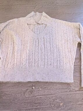 Sincerely Jules Cream Cable-Knit V-Neck Sweater